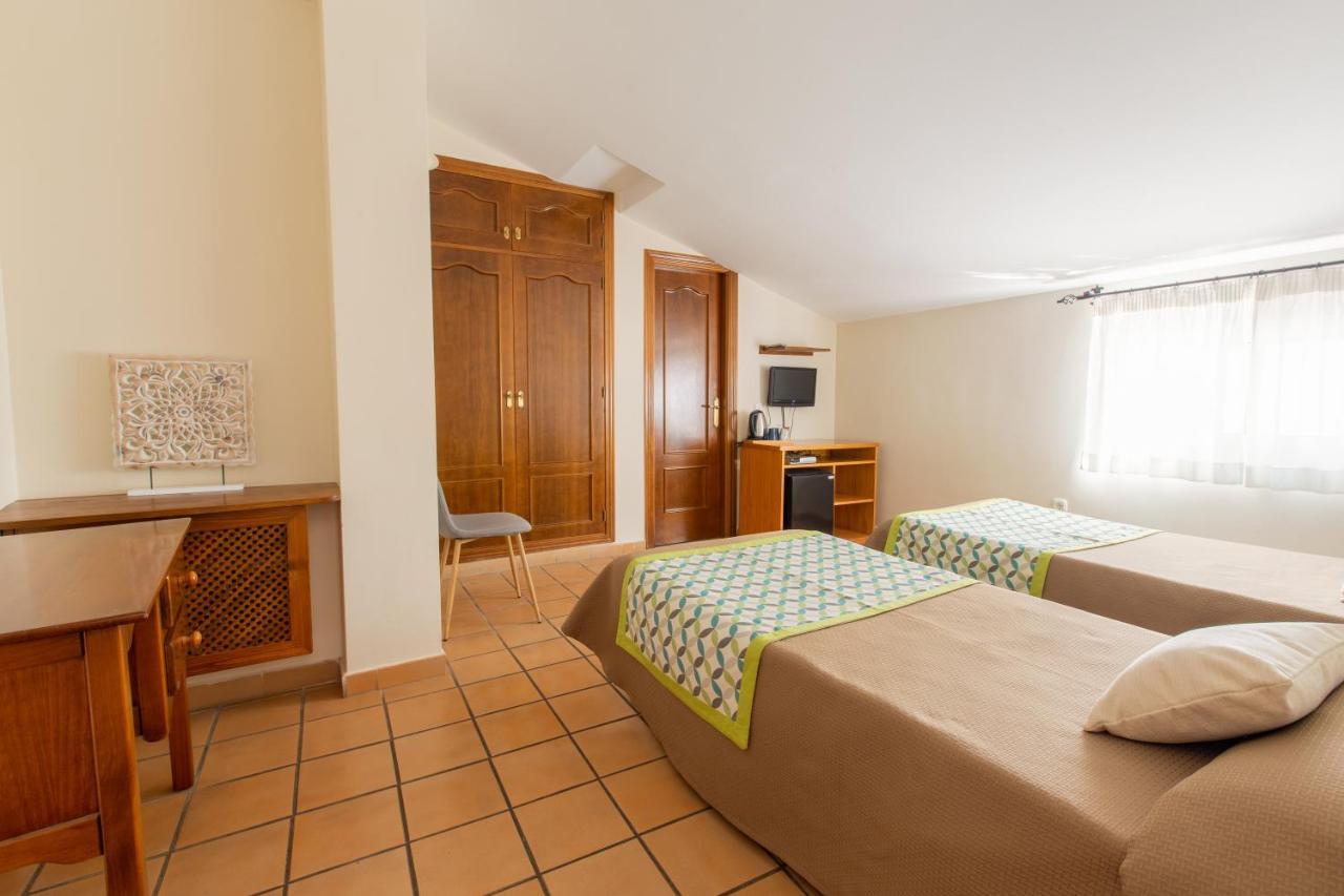 Hostal El Gallo Marbellac Extérieur photo