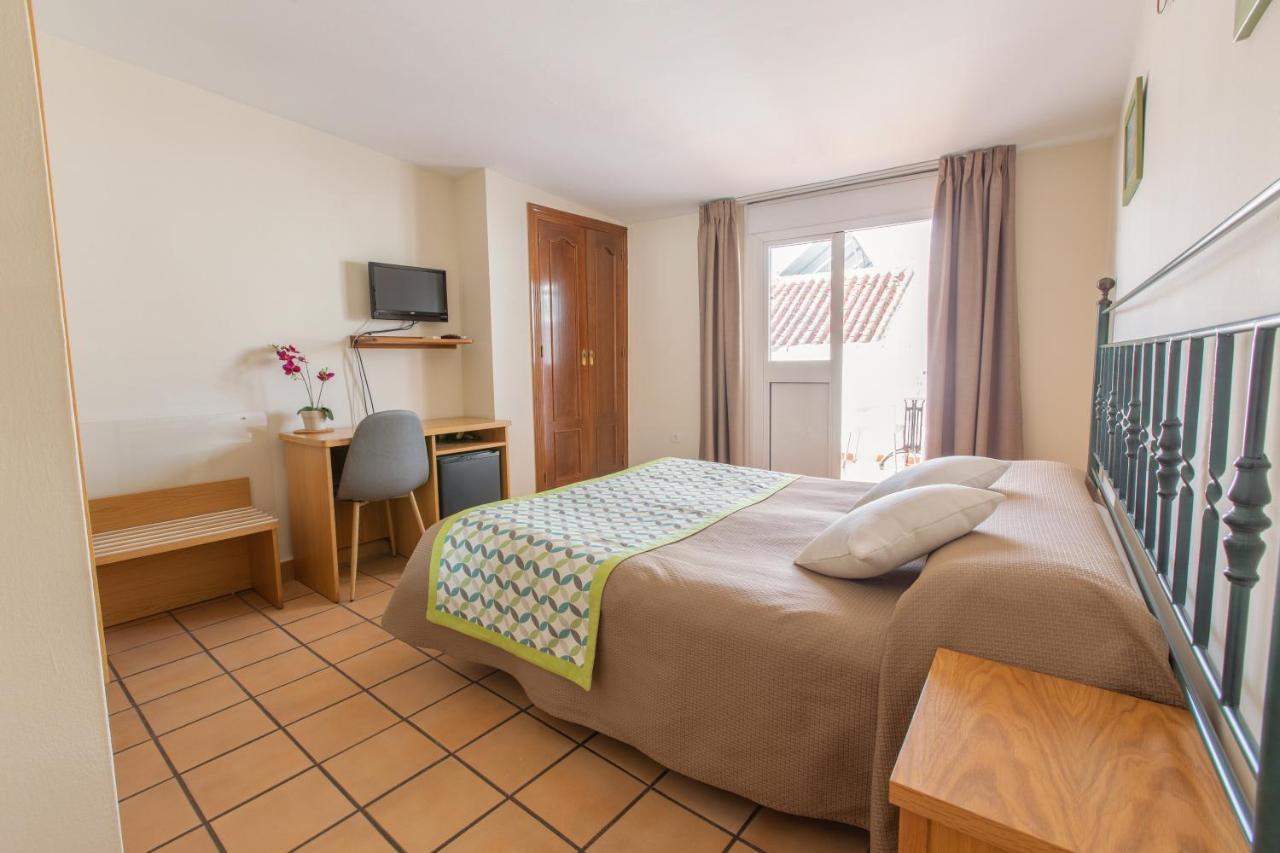 Hostal El Gallo Marbellac Extérieur photo